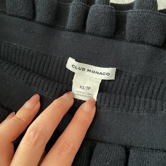 Club Monaco Off The Shoulder Ruffle Top XS - Picture 2 of 3